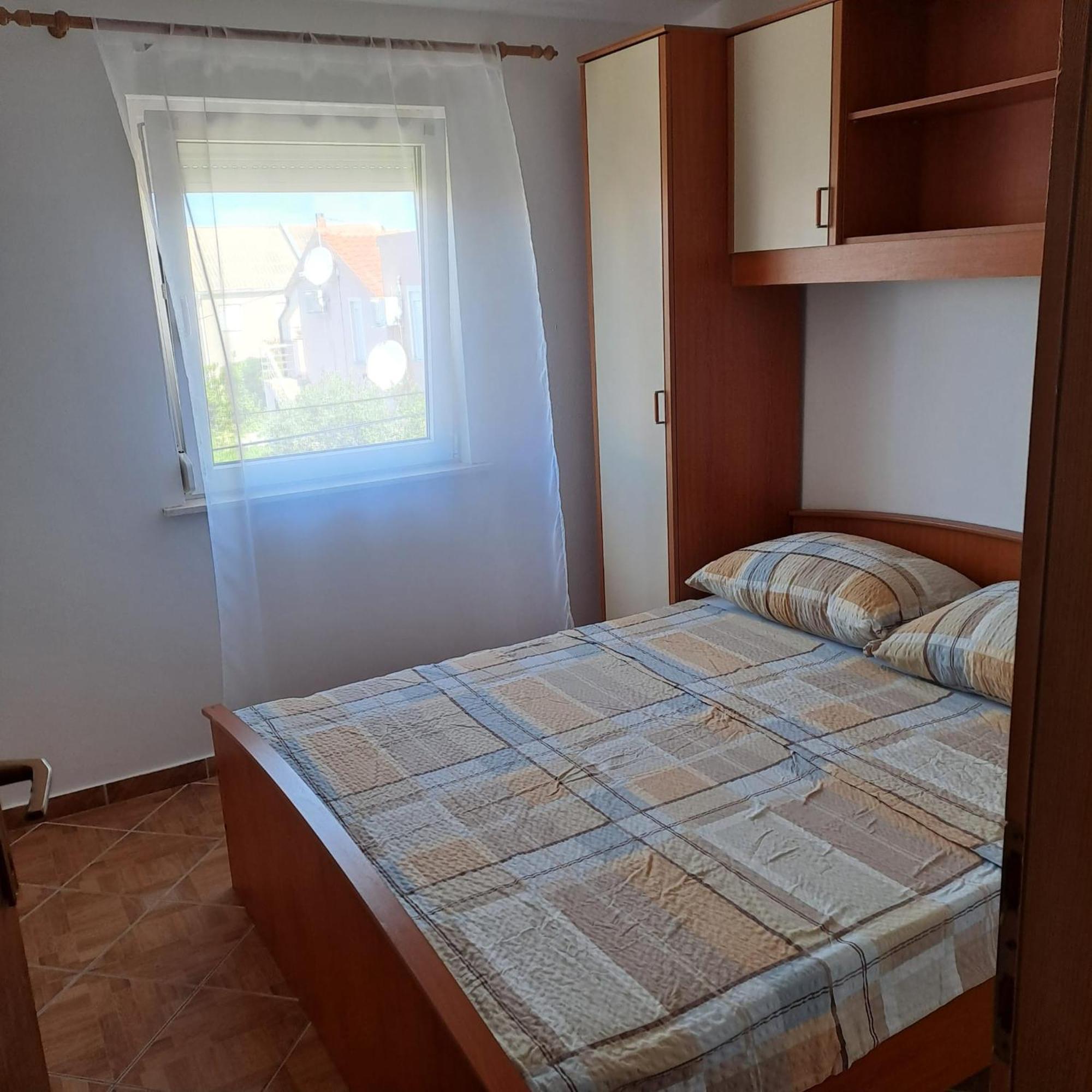 Apartments Cecilija Povljana Ngoại thất bức ảnh